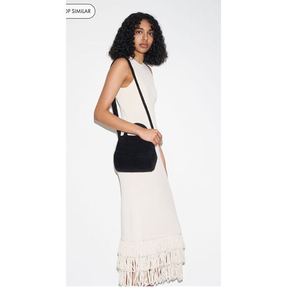 NWOT Women's Charles & Keith Loey Teddy Sherpa Top Handle Bag in Jet Black Boho - Picture 2 of 8